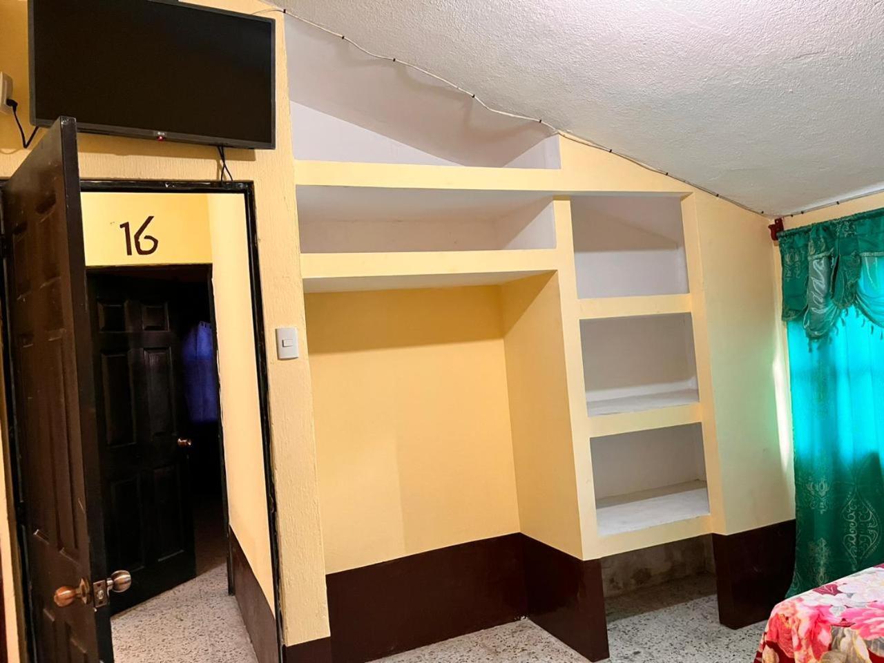 Hotel Canaan La Aurora Guatemala City Exterior foto